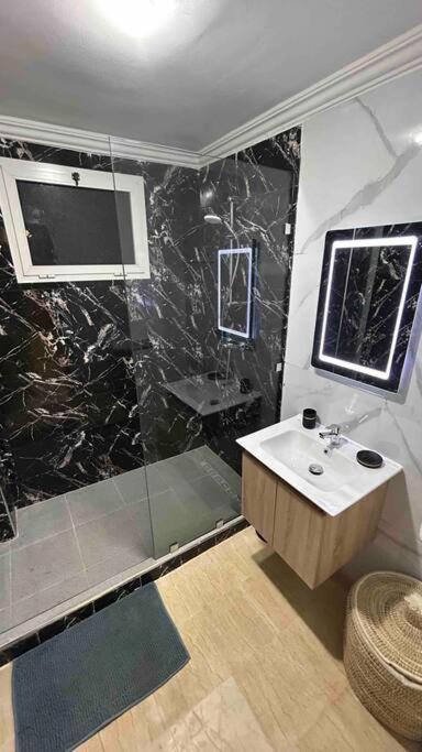 Appartement Haut Standing 3 Chambres Avec Terasse Quartier Gueliz Hivernage A Marrakech I19 Marrakesz Zewnętrze zdjęcie