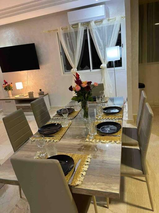 Appartement Haut Standing 3 Chambres Avec Terasse Quartier Gueliz Hivernage A Marrakech I19 Marrakesz Zewnętrze zdjęcie